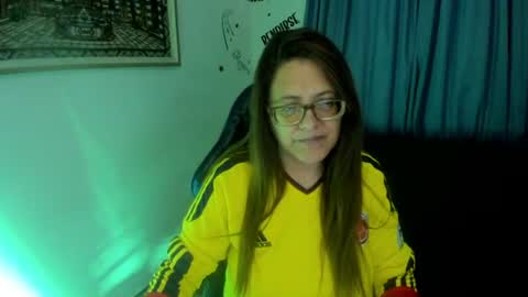 Snapshot of ivette_shaira chatting on July 3, 2026, 11:27 am IVETTE online show from July 3, 2026, 11:27 am