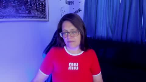 Snapshot of ivette_shaira chatting on July 6, 2026, 12:57 pm IVETTE online show from July 6, 2026, 12:57 pm