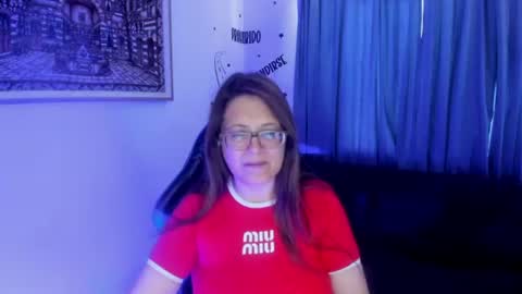 Snapshot of ivette_shaira chatting on July 6, 2026, 3:03 pm IVETTE online show from July 6, 2026, 3:03 pm