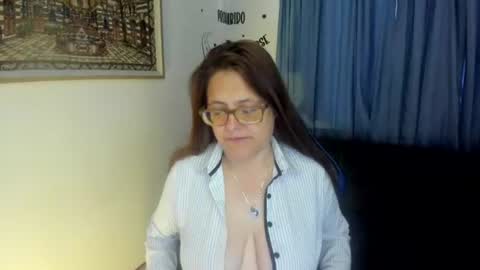 Snapshot of ivette_shaira chatting on July 10, 2026, 11:57 am IVETTE online show from July 10, 2026, 11:57 am