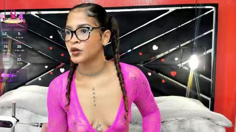 Ivis  online show from April 28, 2026, 1:16 pm