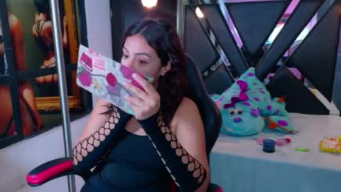 ivony giselle online show from May 1, 2026, 12:32 pm
