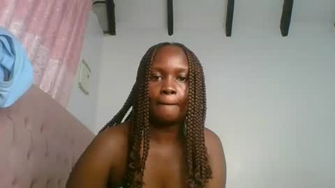 ivory_mae online show from July 18, 2026, 1:32 am