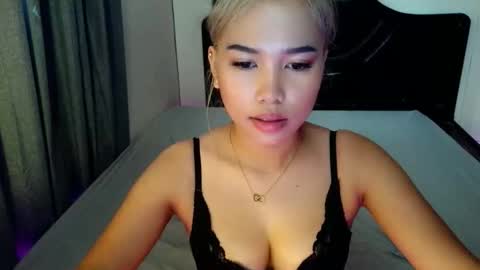 ivory_whore online show from March 11, 2026, 8:20 am