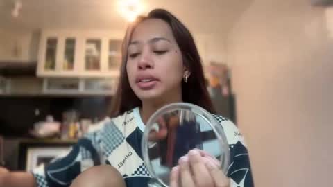 kirstenelsie online show from September 9, 2025, 12:32 am