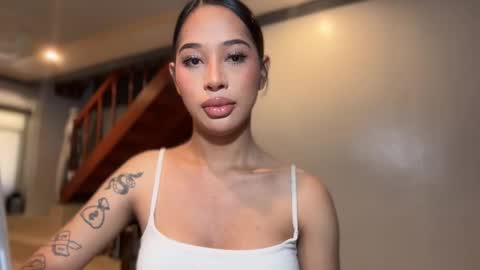 kirstenelsie online show from March 21, 2026, 1:54 am