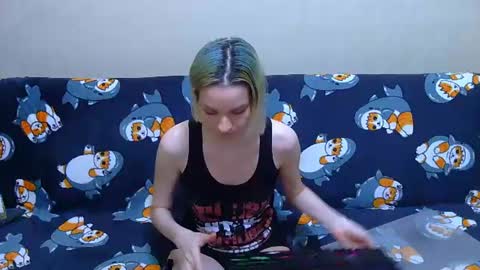 Snapshot of ivy__lester chatting on July 19, 2026, 6:00 pm Ivy and Lester online show from July 19, 2026, 6:00 pm