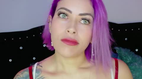 Diana Rojas  online show from April 30, 2026, 11:38 am