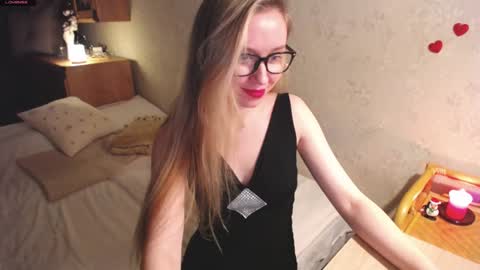 Snapshot of ivy_luv chatting on December 8, 2024, 10:36 pm Ivy online show from December 8, 2024, 10:36 pm