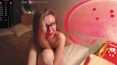 Snapshot of ivy_luv chatting on February 13, 2025, 12:57 am Ivy online show from February 13, 2025, 12:57 am