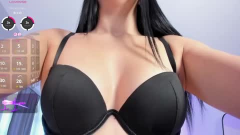NEW MODEL Ivy online show from April 8, 2026, 8:20 pm