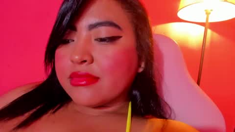 Snapshot of ivy_roosx chatting on May 23, 2026, 7:46 am vivian online show from May 23, 2026, 7:46 am