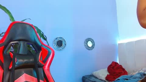 ivy_scorpio online show from September 30, 2025, 2:11 pm