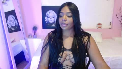 i v y  b l i s s online show from April 28, 2026, 9:20 pm