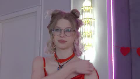 Snapshot of ivybriggs chatting on February 17, 2026, 6:47 pm Ivy online show from February 17, 2026, 6:47 pm