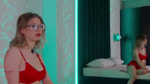 Snapshot of ivybriggs chatting on February 20, 2026, 6:19 pm Ivy online show from February 20, 2026, 6:19 pm