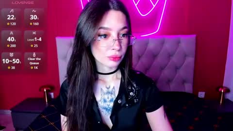 Ivy online show from June 17, 2026, 1:19 am