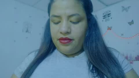 Snapshot of ivydesouzaa chatting on June 7, 2026, 7:17 pm ivydesouza online show from June 7, 2026, 7:17 pm