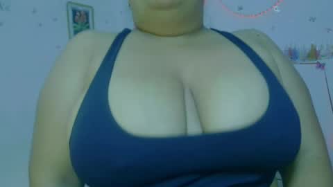 Snapshot of ivydesouzaa chatting on June 10, 2026, 4:56 am ivydesouza online show from June 10, 2026, 4:56 am