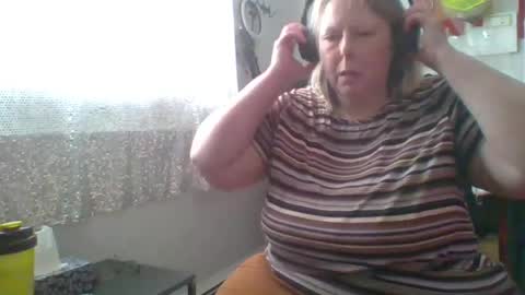 Snapshot of ivyjane3522 chatting on July 5, 2026, 4:47 pm ivyjane3522 online show from July 5, 2026, 4:47 pm