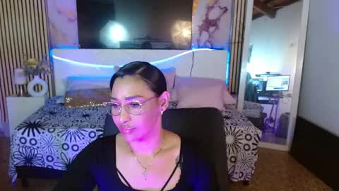 Snapshot of ivyshine7 chatting on May 27, 2026, 1:57 am ivyshine7 online show from May 27, 2026, 1:57 am