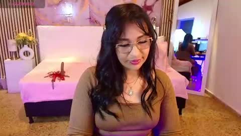 Snapshot of ivyshine7 chatting on July 5, 2026, 7:10 pm ivyshine7 online show from July 5, 2026, 7:10 pm