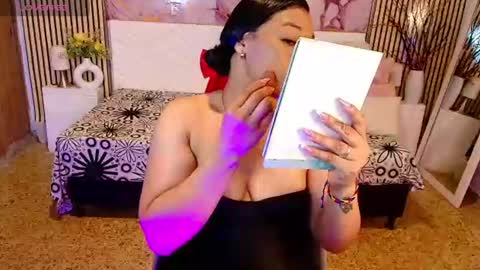 Snapshot of ivyshine7 chatting on July 12, 2026, 6:54 pm ivyshine7 online show from July 12, 2026, 6:54 pm