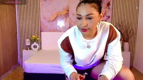 Snapshot of ivyshine7 chatting on July 13, 2026, 6:44 pm ivyshine7 online show from July 13, 2026, 6:44 pm