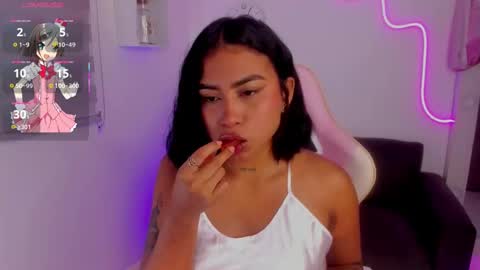 ivyy_moon online show from September 12, 2025, 3:06 am