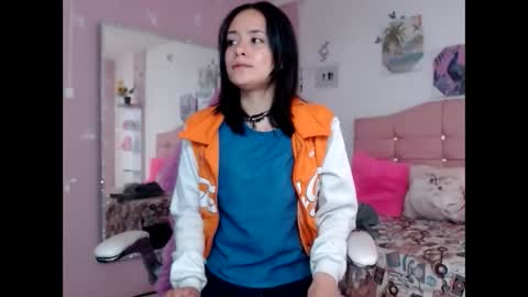Snapshot of ivyyemerald_ chatting on May 28, 2026, 12:24 pm IVY online show from May 28, 2026, 12:24 pm