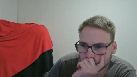 Snapshot of iwantfucknow chatting on May 20, 2026, 10:32 am iwantfucknow online show from May 20, 2026, 10:32 am