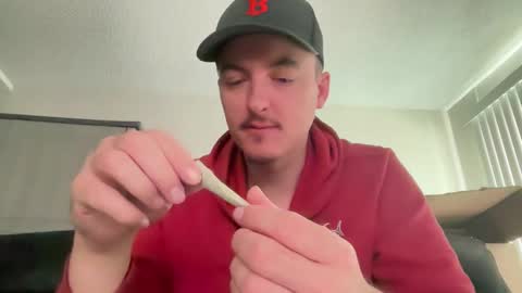 iwantyounow42069 online show from November 2, 2025, 1:35 pm