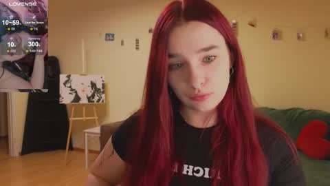 Snapshot of iwi_wi_wi chatting on January 18, 2026, 8:34 pm Daisy online show from January 18, 2026, 8:34 pm