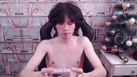 Maxim online show from December 20, 2024, 10:00 pm