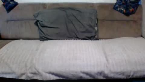 iwtfamilf online show from April 16, 2026, 11:55 am