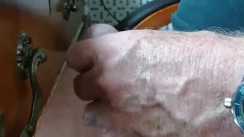 ixtol online show from September 9, 2025, 12:15 pm