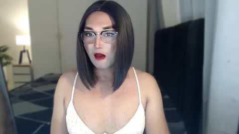 Snapshot of iya_hermosa chatting on March 10, 2026, 1:05 pm iya_hermosa online show from March 10, 2026, 1:05 pm