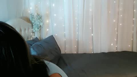 Red online show from October 1, 2025, 7:09 pm