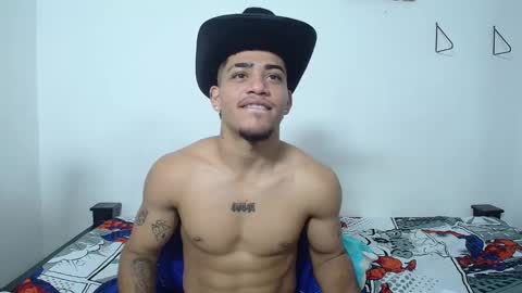 Snapshot of izaak_taylor7 chatting on September 19, 2025, 5:42 am izaack online show from September 19, 2025, 5:42 am