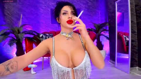 izabelatessa online show from February 28, 2026, 8:32 pm