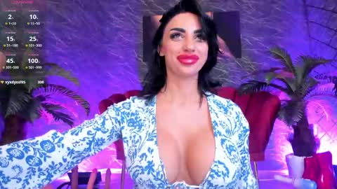 Snapshot of izabelatessa chatting on May 8, 2026, 7:30 pm izabelatessa online show from May 8, 2026, 7:30 pm
