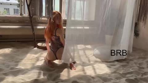 izi online show from February 27, 2025, 6:20 pm