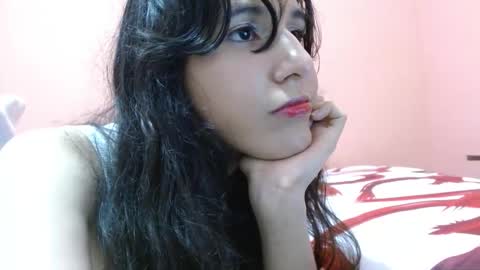 Snapshot of izy_bell chatting on November 22, 2025, 8:19 pm Izzyy online show from November 22, 2025, 8:19 pm