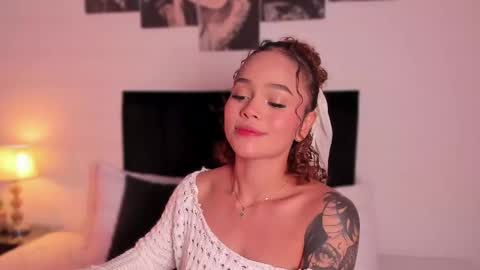 Izzy vega  online show from December 25, 2024, 3:50 am