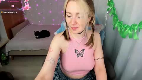  K A T E    I have great pvt hot shows with dildos shows in pantyhose I love to squirt fabulously online show from April 14, 2026, 1:06 pm