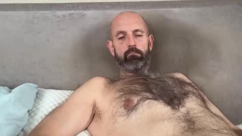 izzysboytoy1 online show from February 23, 2026, 12:24 pm