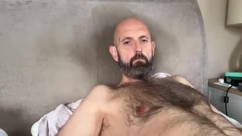Snapshot of izzysboytoy1 chatting on May 11, 2026, 7:58 am izzysboytoy1 online show from May 11, 2026, 7:58 am