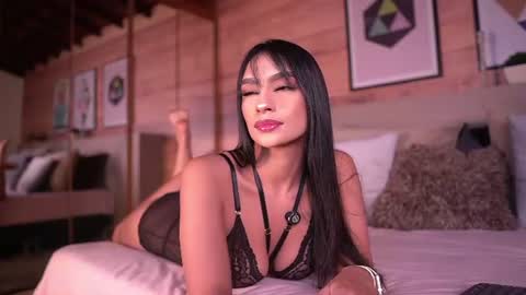 Snapshot of izzywild1 chatting on August 3, 2026, 10:35 pm izzywild1 online show from August 3, 2026, 10:35 pm