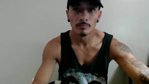 Snapshot of j0nnyk1ng chatting on December 16, 2025, 2:05 am Mugen online show from December 16, 2025, 2:05 am