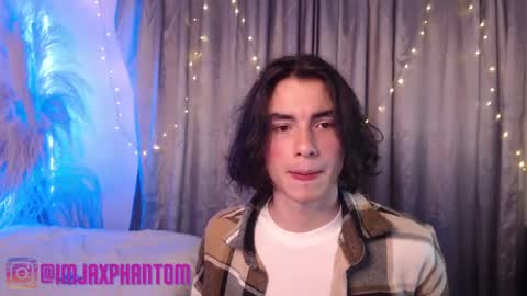 Hey im Jaxxxon check my info     online show from January 8, 2025, 10:59 am